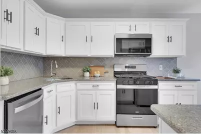 2303 Scarlett Dr, Washington Township, NJ 07853 - Photo 15