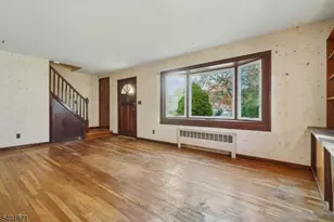 404 Burroughs Terrace, Union Township, NJ 07083 - Photo 3