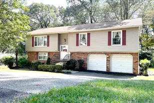 19 Chestnut Hill Rd, Randolph Township, NJ 07869 - Photo 1