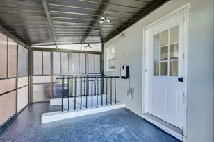 34 Tillman St, Raritan, NJ 08869 - Photo 21