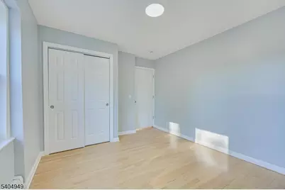 34 Tillman St, Raritan, NJ 08869 - Photo 17