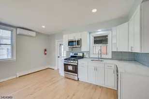 34 Tillman St, Raritan, NJ 08869 - Photo 11