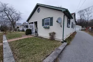 35 Butler St, Franklin, NJ 07416 - Photo 1