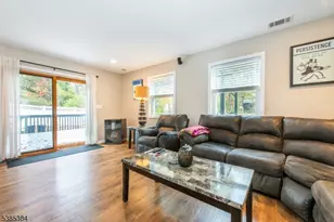 50 Clover Hill Dr, Mount Olive, NJ 07836 - Photo 13