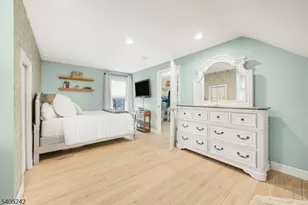 46 Barbara Dr, Pompton Lakes, NJ 07442 - Photo 19