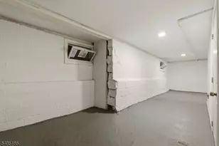 509 Centre St, Nutley, NJ 07110 - Photo 11