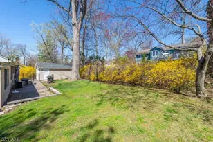 53 Laurel Dr, Wayne, NJ 07470 - Photo 27