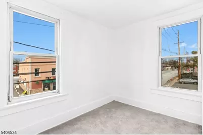 162 W 2nd Ave, Roselle, NJ 07203 - Photo 15