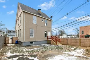 162 W 2nd Ave, Roselle, NJ 07203 - Photo 21