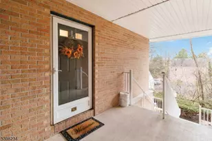 262 Vista Dr, Hanover Township, NJ 07927 - Photo 15