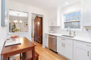 262 Vista Dr, Hanover Township, NJ 07927 - Photo 3