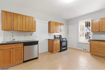 282 N 4th St, Paterson, NJ 07522 - Photo 5