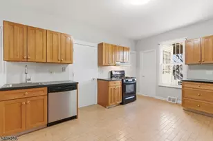 282 N 4th St, Paterson, NJ 07522 - Photo 5