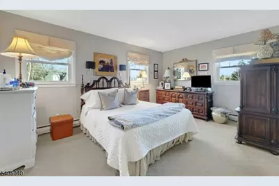 28 Kingston Rd, Wayne, NJ 07470 - Photo 15