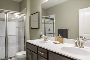 433 Aspen Ln, Lopatcong Township, NJ 08865 - Photo 9