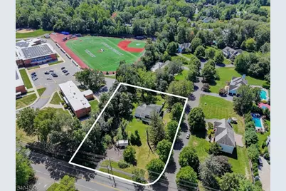 2 Dutch Ln, Scotch Plains Township, NJ 07076 - Photo 3