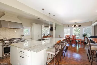 2 Dutch Ln, Scotch Plains Township, NJ 07076 - Photo 13