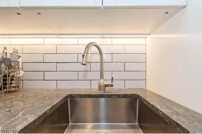 103 Woodcrest Dr, Morris Township, NJ 07960 - Photo 9