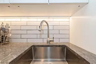 103 Woodcrest Dr, Morris Township, NJ 07960 - Photo 9