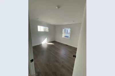 73 Macarthur Ave, Lodi, NJ 07644 - Photo 7