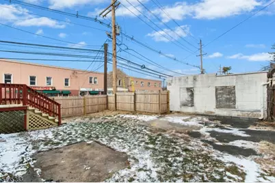 162 W 2nd Ave, Roselle, NJ 07203 - Photo 3