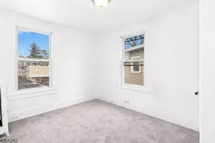 162 W 2nd Ave, Roselle, NJ 07203 - Photo 17