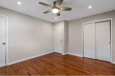 944 Victor St, Bridgewater, NJ 08807 - Photo 9