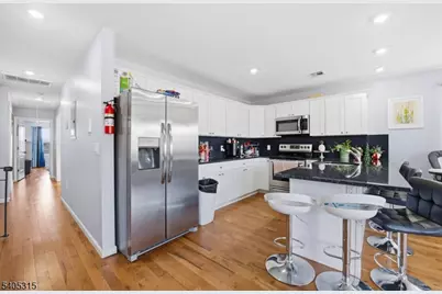 299 N 13th St, Newark, NJ 07107 - Photo 13