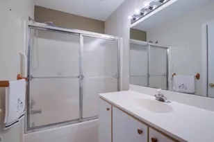 402 Hunt Dr, Holland Township, NJ 08848 - Photo 17