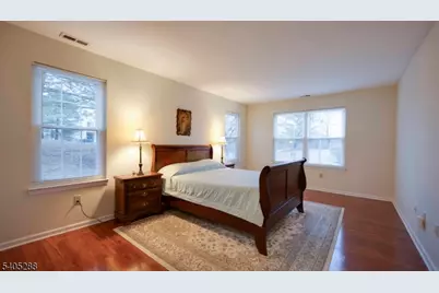 402 Hunt Dr, Holland Township, NJ 08848 - Photo 13