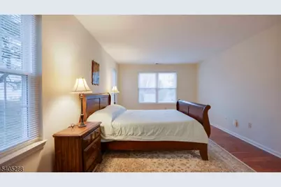 402 Hunt Dr, Holland Township, NJ 08848 - Photo 15