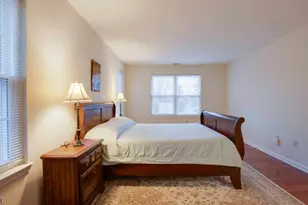 402 Hunt Dr, Holland Township, NJ 08848 - Photo 15