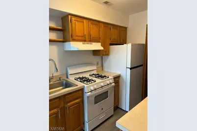 8 Acapulco Princess Pl U #2, Vernon, NJ 07462 - Photo 5