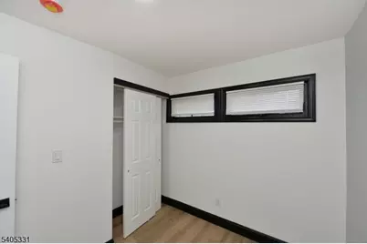 73 Lafayette Ave, Passaic, NJ 07055 - Photo 9