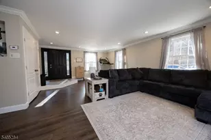 8 Luchetti Way, Andover Township, NJ 07860 - Photo 7