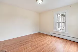 29 Walnut St, Sussex, NJ 07461 - Photo 5