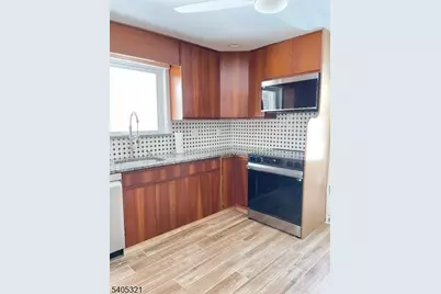 3 Meadow Dr, Warren Township, NJ 07059 - Photo 11