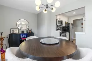 100 Pierson Miller Dr, Pompton Lakes, NJ 07442 - Photo 9