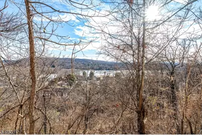 100 Pierson Miller Drive #F32, Pompton Lakes, NJ 07442 - Photo 21