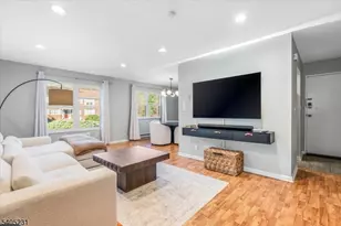 100 Pierson Miller Dr, Pompton Lakes, NJ 07442 - Photo 5