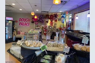 24 Little Falls Rd, Fairfield, NJ 07004 - Photo 9