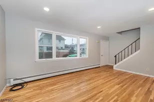 32 Walnut St, Pompton Lakes, NJ 07442 - Photo 7