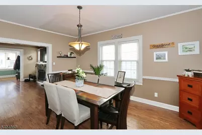 34 Columbia Ave, Cranford Township, NJ 07016 - Photo 9