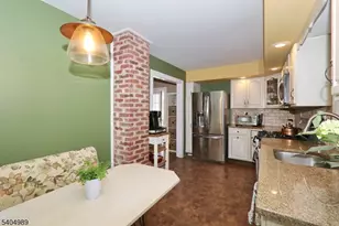 34 Columbia Ave, Cranford Township, NJ 07016 - Photo 13