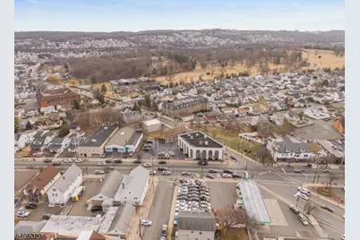 290 Union Blvd, Totowa, NJ 07512 - Photo 9