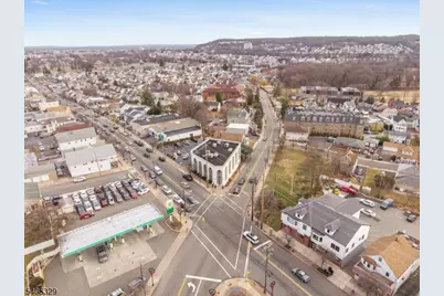 290 Union Blvd, Totowa, NJ 07512 - Photo 11