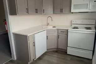 123 W 1st Ave, Roselle, NJ 07203 - Photo 1