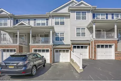 604 Knollwood Ct, Denville, NJ 07834 - Photo 1
