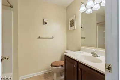 91 Roseland Ave #A8, Caldwell, NJ 07006 - Photo 29