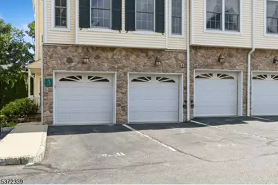 91 Roseland Ave #A8, Caldwell, NJ 07006 - Photo 3